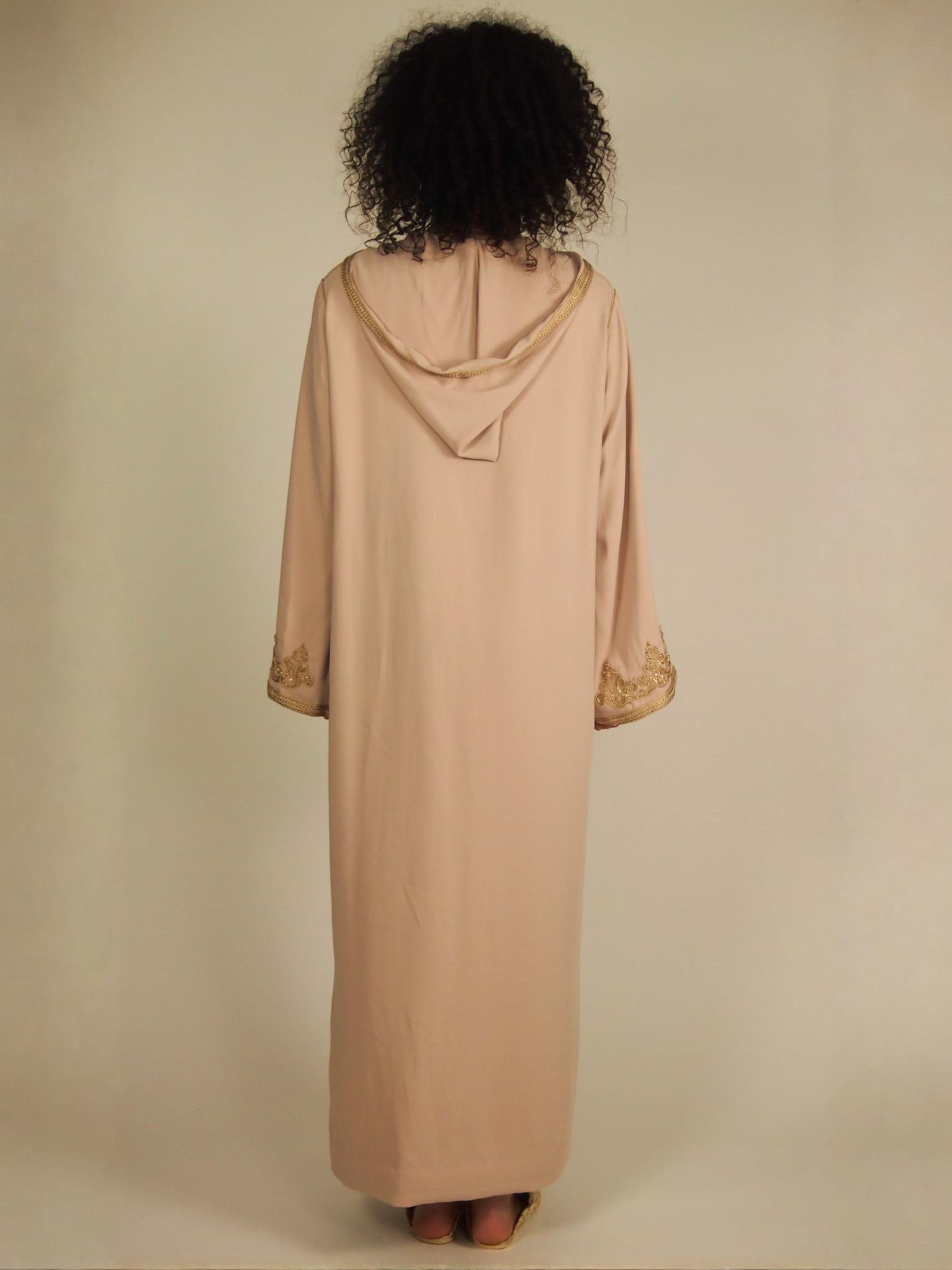 Jellaba Double Baraka — Crêpe avec Capuche – Image 3